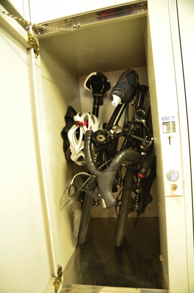 DAHON Curve D7はコインロッカーに収納できる自転車だった!