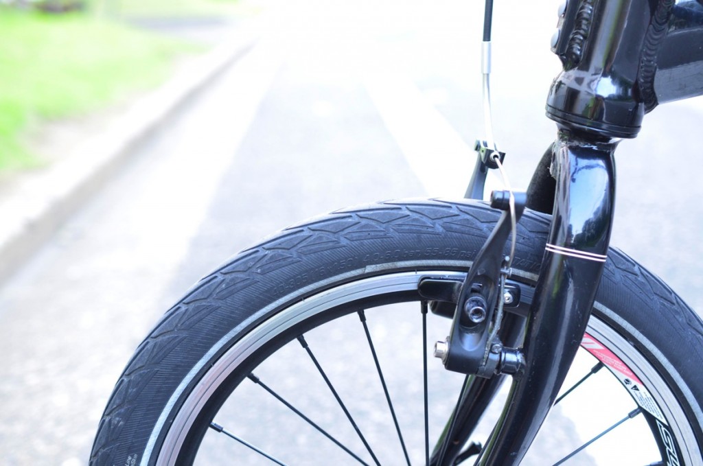 折りたたみ自転車DAHONにぴったりのタイヤSchwalbe Marathon Racerの空気圧をいろいろと変えて乗ってみた