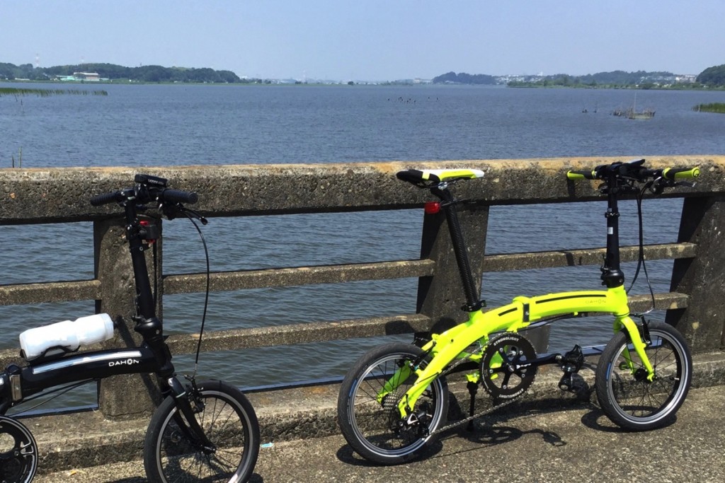 素材が違うとビジネスクラスのような乗り心地!?DAHON Curve D7でカーボンシートポストとハンドルバーを体験した話