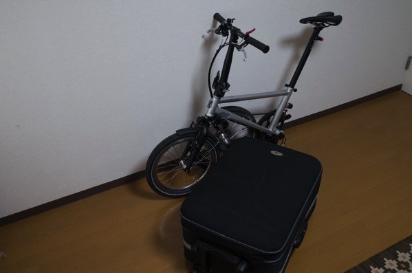 折りたたみ自転車Tyrell IVEで飛行機輪行に挑戦する!【その1:梱包編】