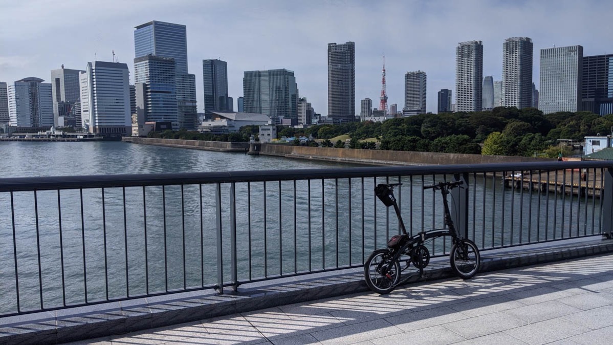 Sumida river cycling 11
